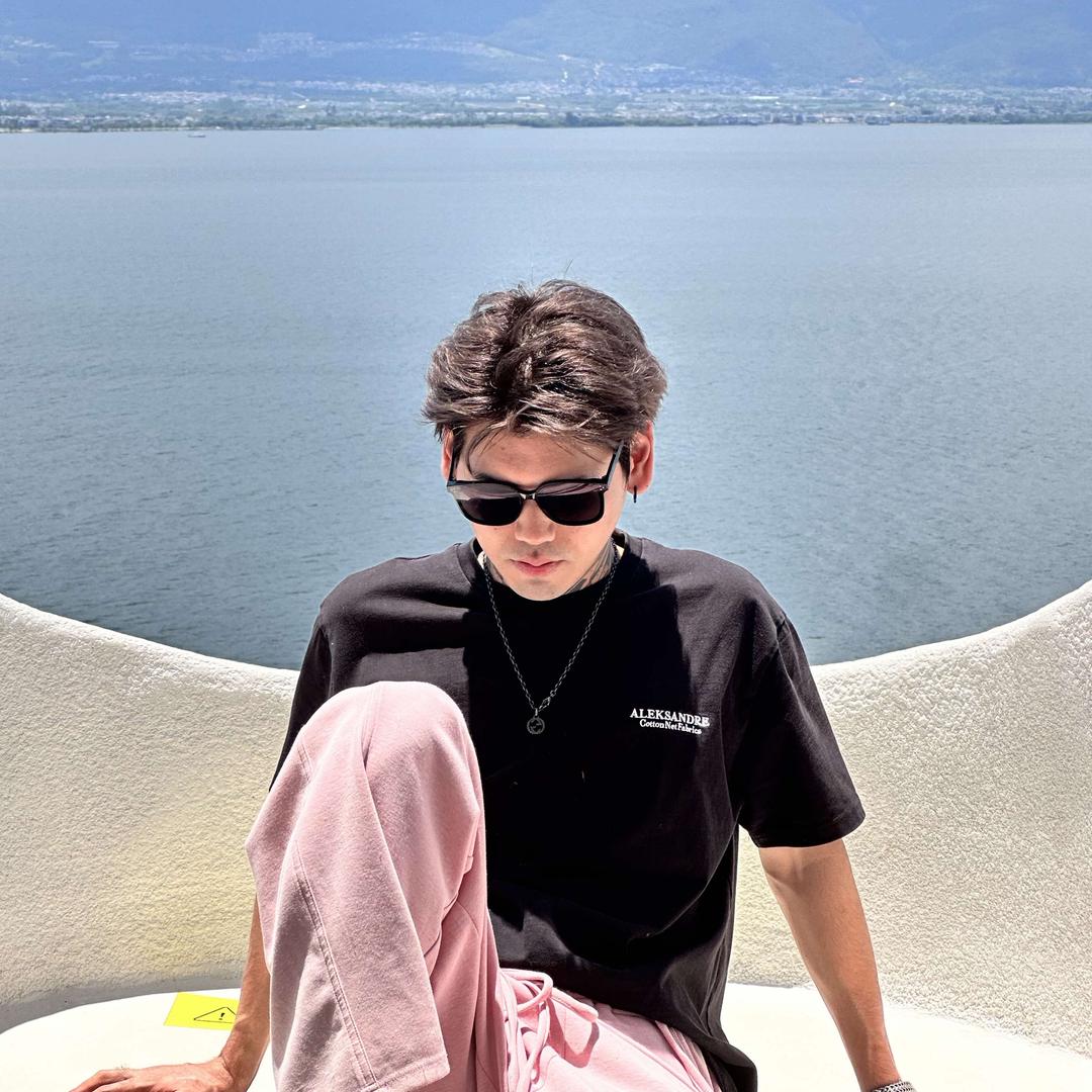 深圳米可（减龄女发设计）Jack