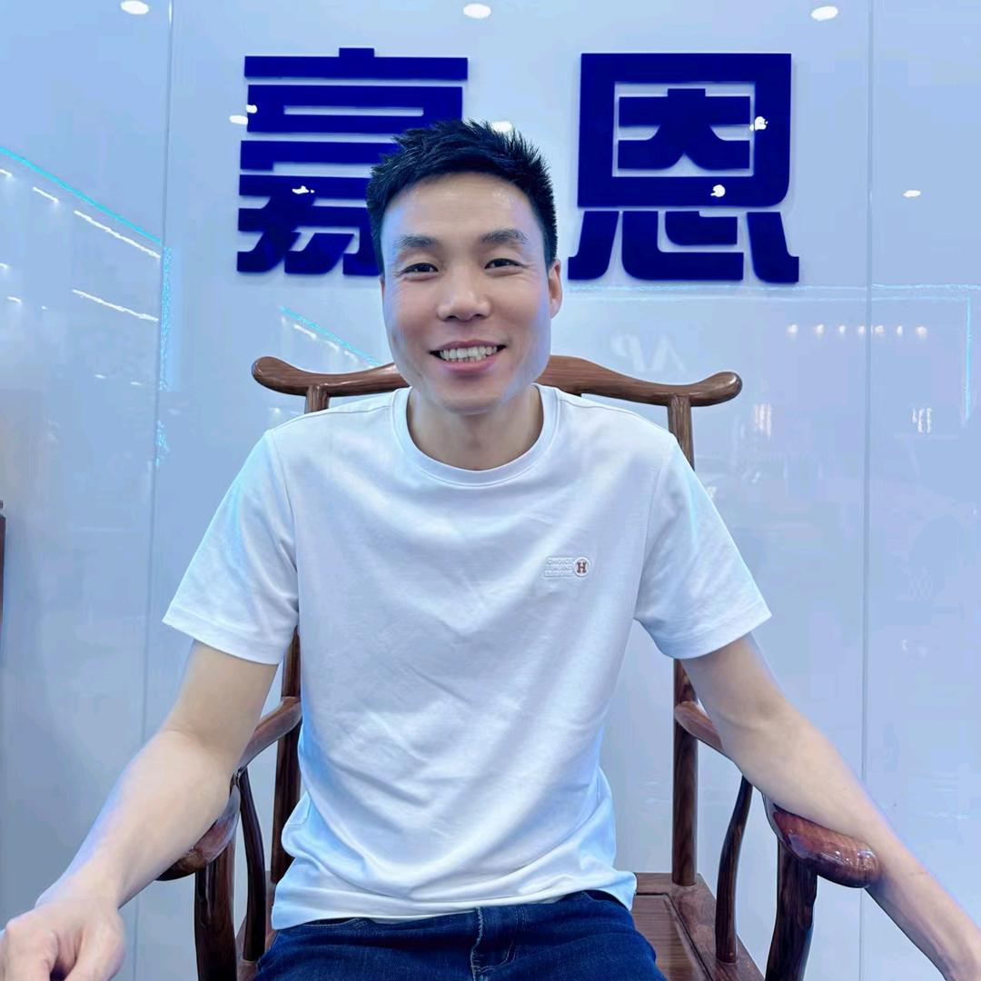 昆明豪恩-恒威车灯