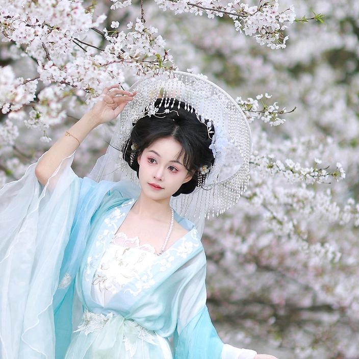 汉羽阁汉服旅拍馆(西湖店)