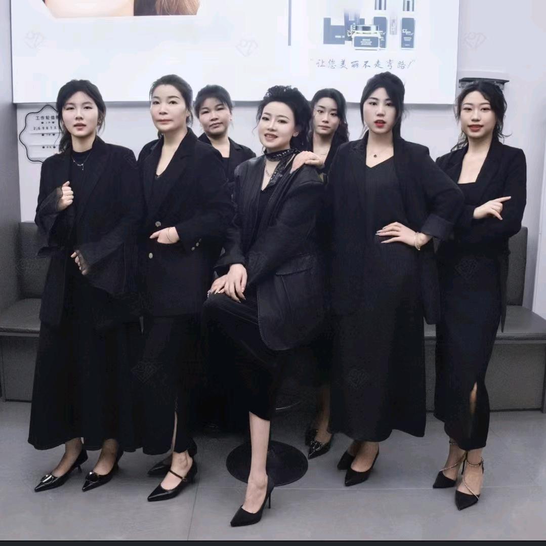 小窗美甲～美纶绣（百安坝街道店）