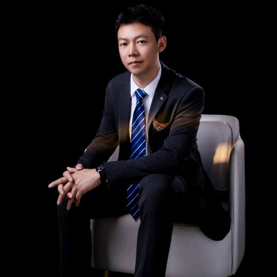 杰哥】纹绣眉眼唇技术师。婚礼主持