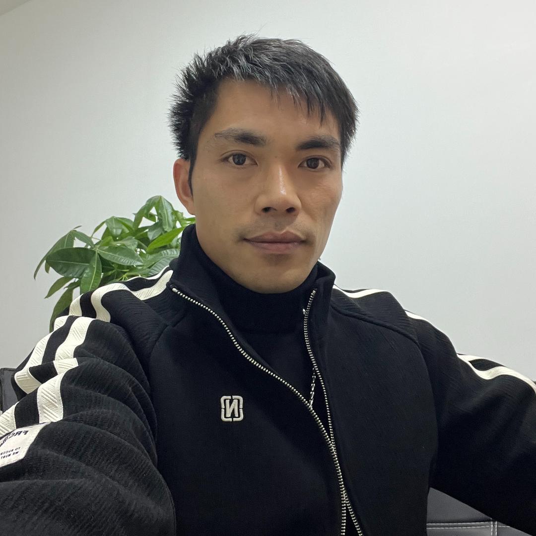 贺州阿龙金铺