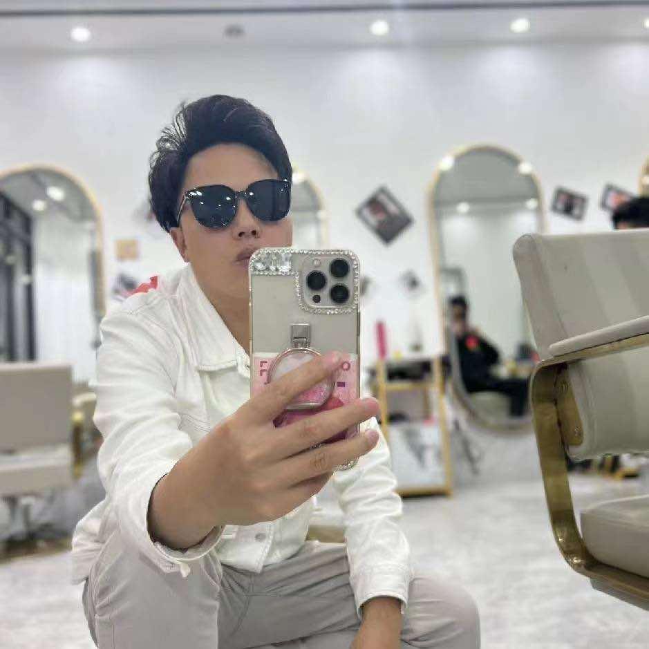 遵义 减龄 发型 设计