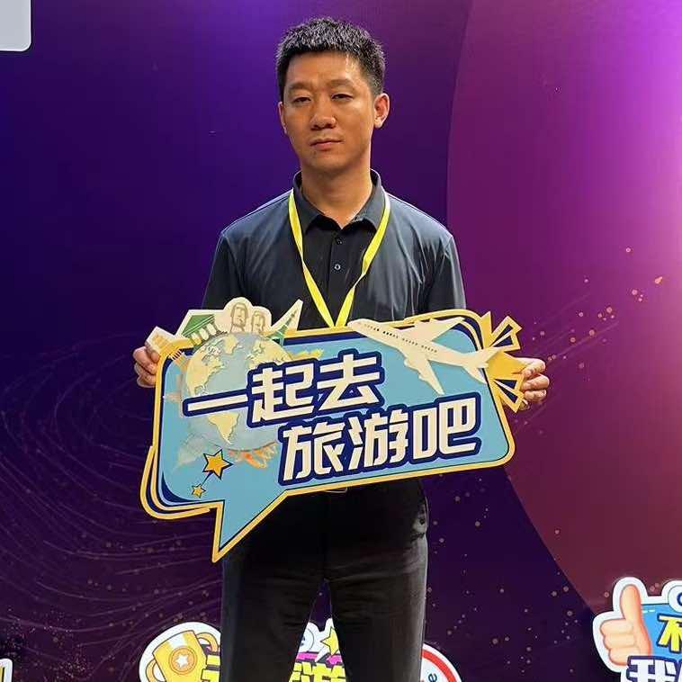 芊荨-峰哥聊商业