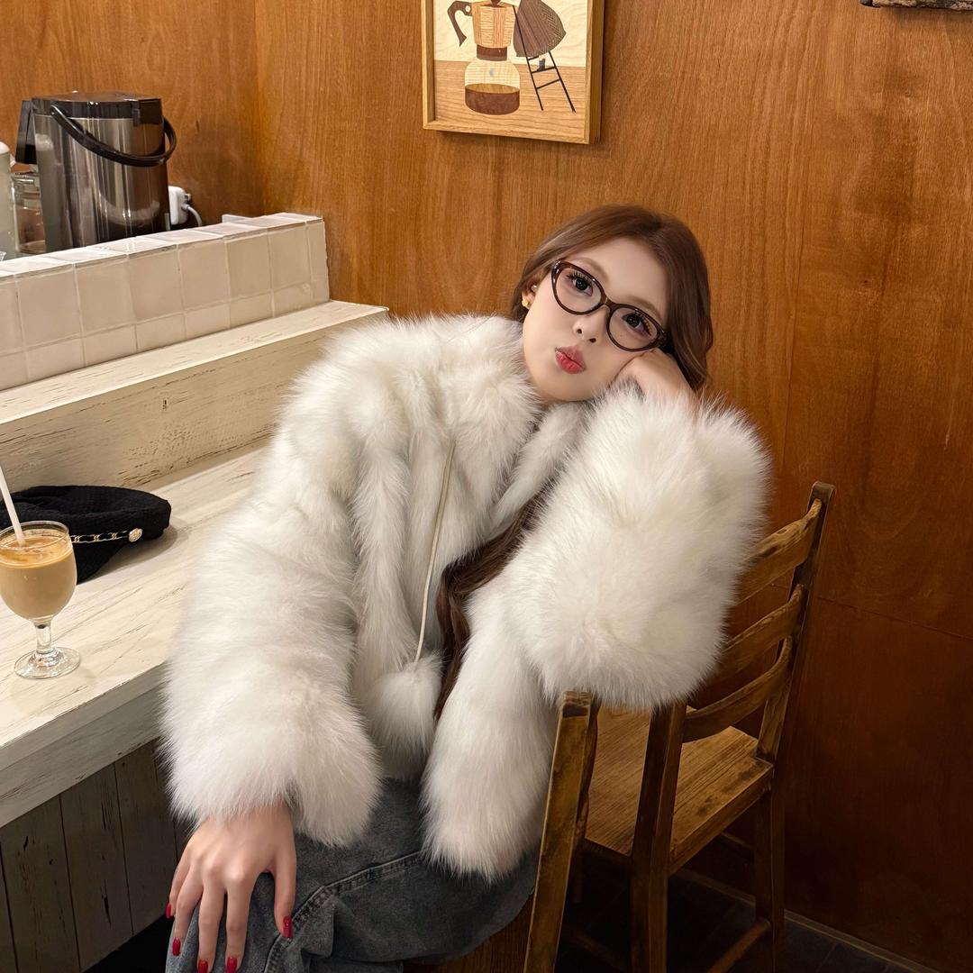 MOMO皮草（成都分店）