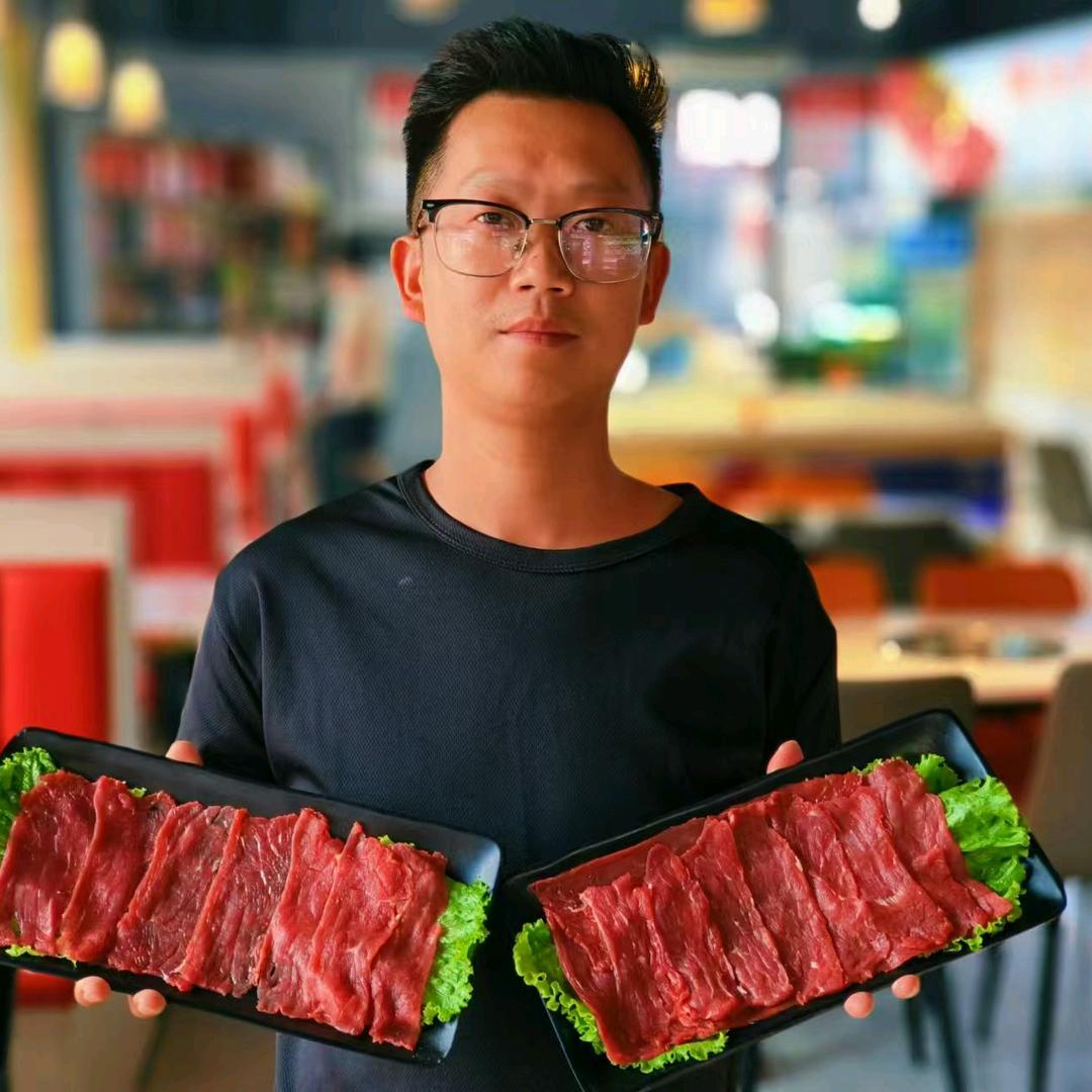 镇安县九头牛火锅