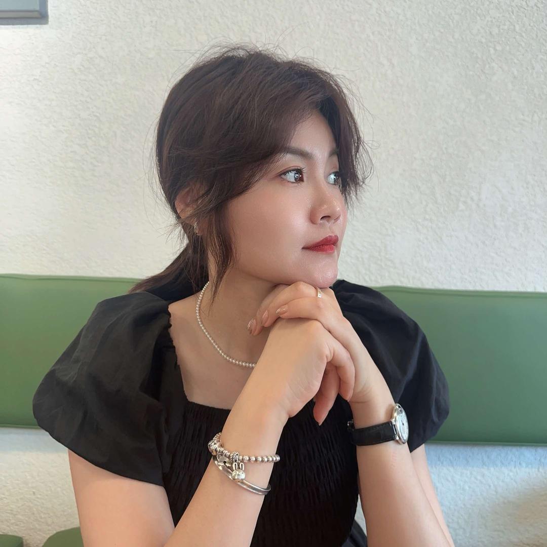 逸朵水中花内衣主理人—董小姐