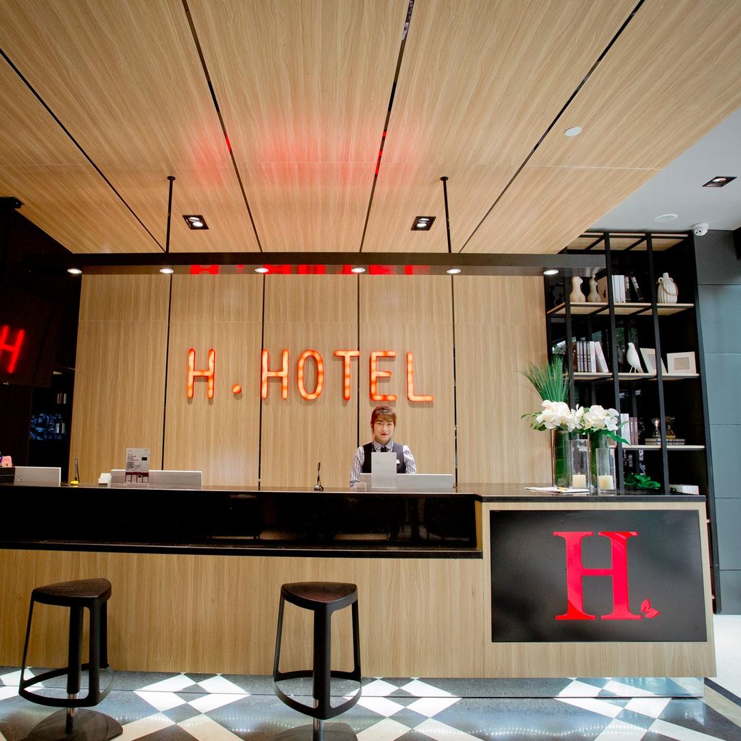 H酒店西安回民街北大街地铁站精品店