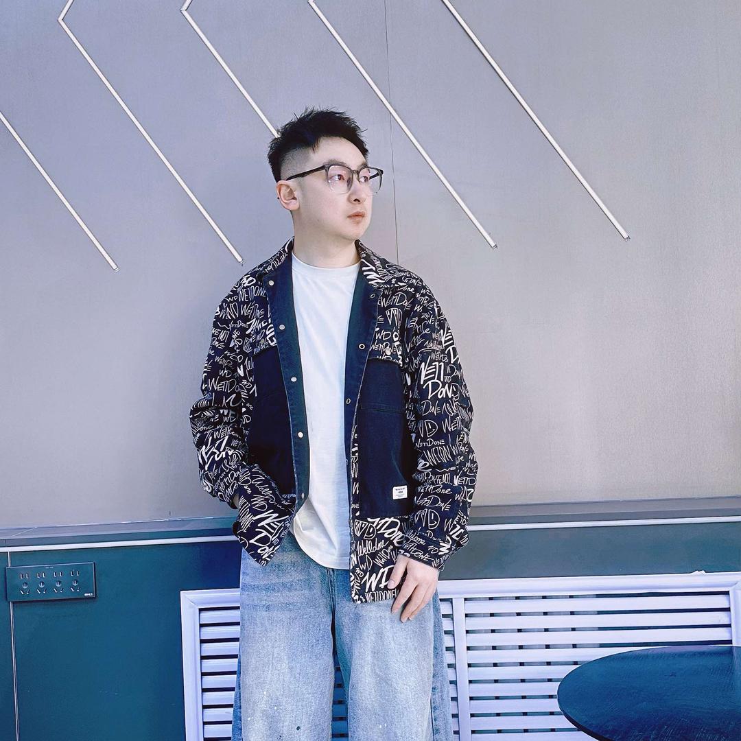 赫颜发型设计·海峰