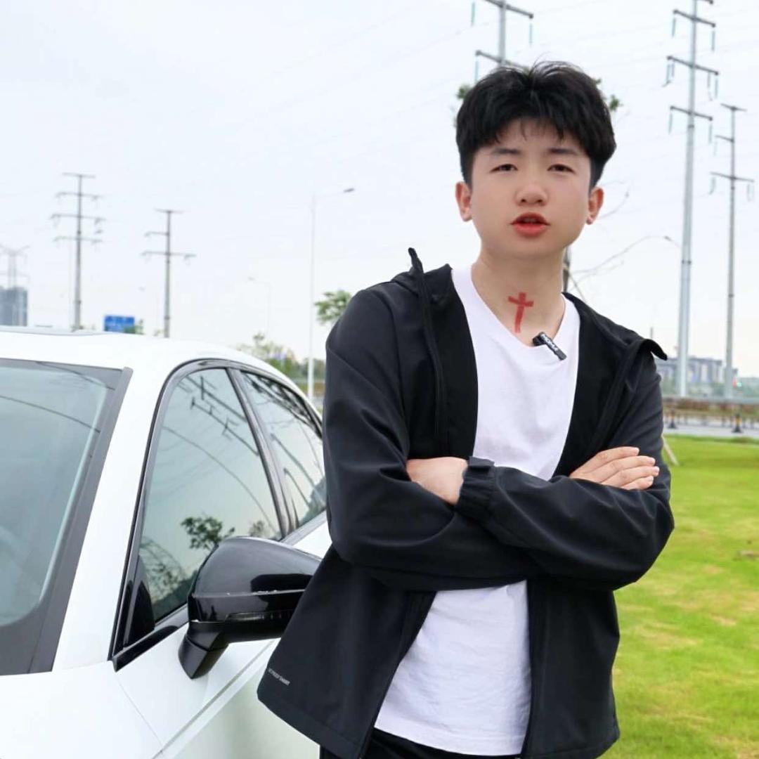 鹰潭市渣文豪车租赁