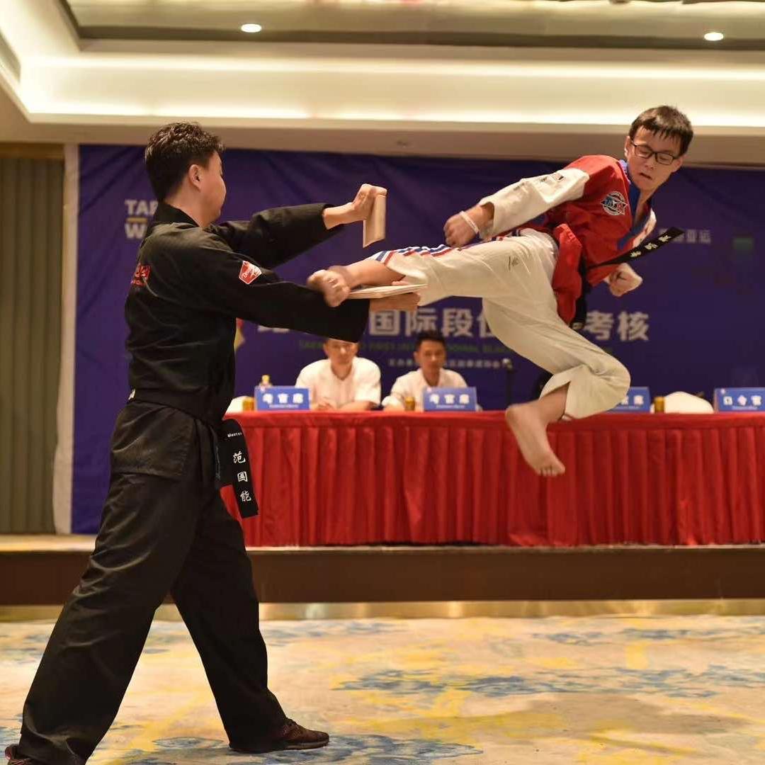 达克龙体育（海宁许村）官方号