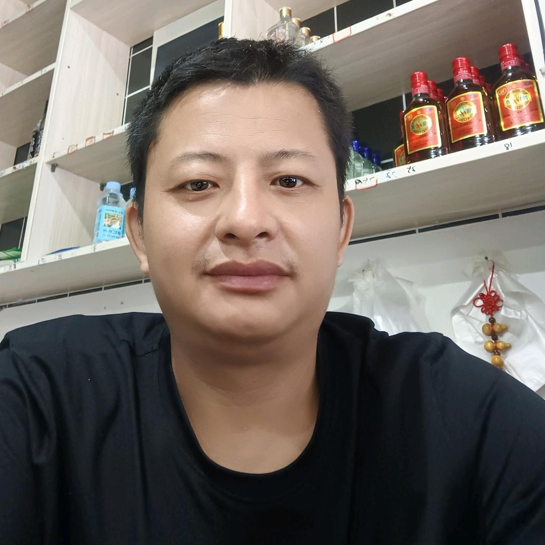 洞氮胡记羊肉馆七街店曹哥