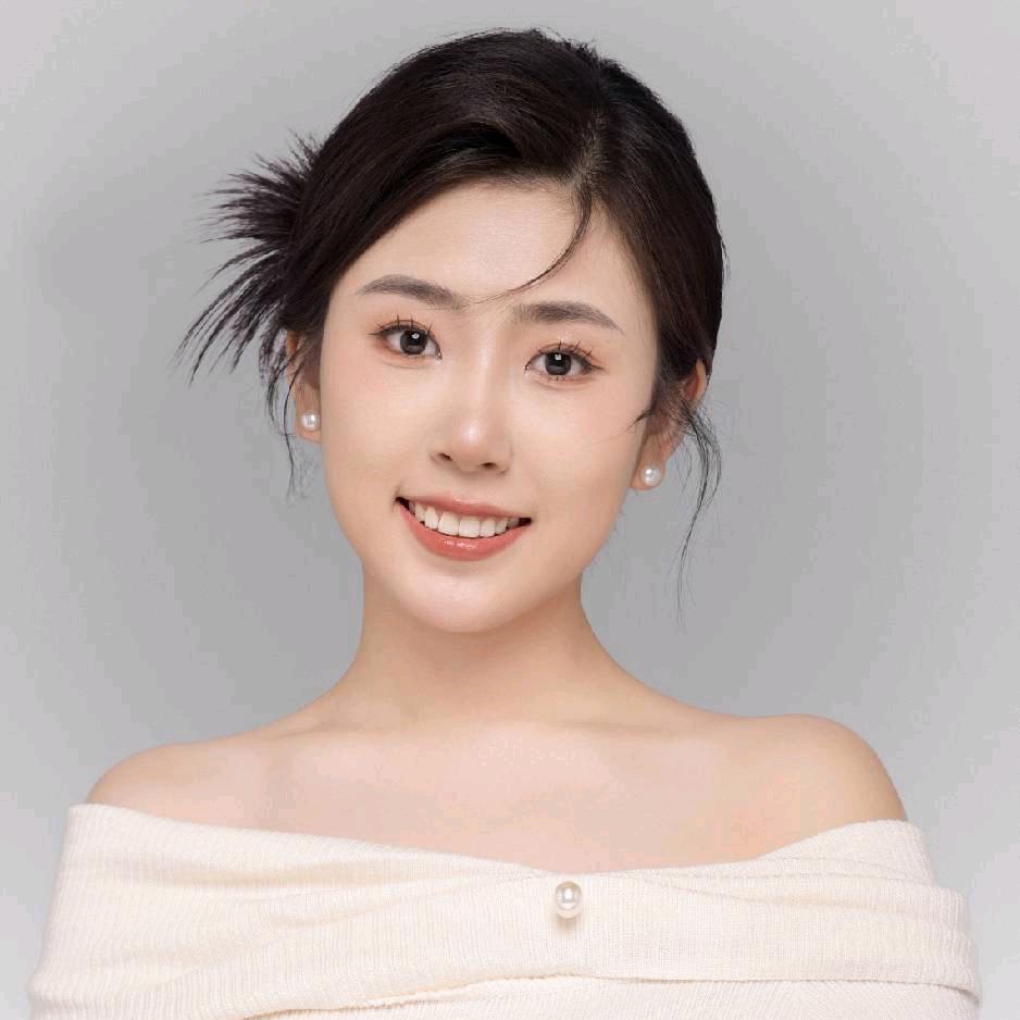 乌市拍了拍你照相馆展小姐