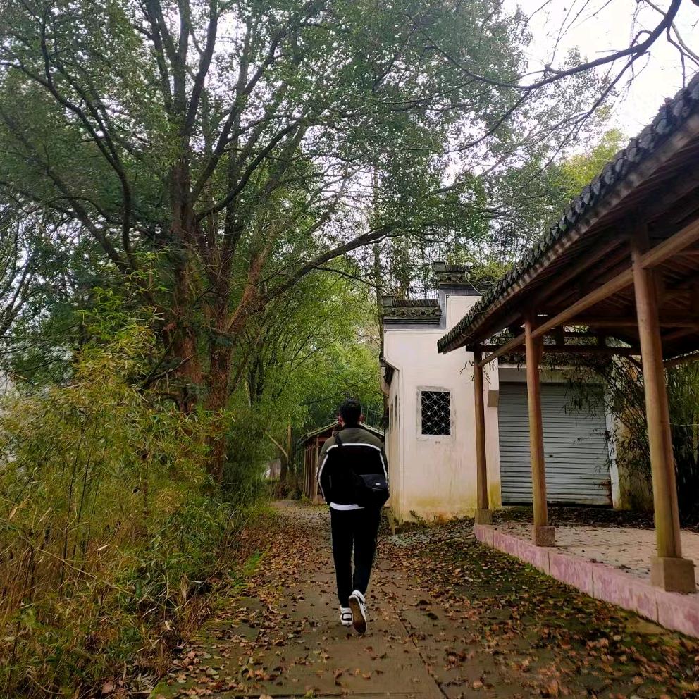 心筑灯塔