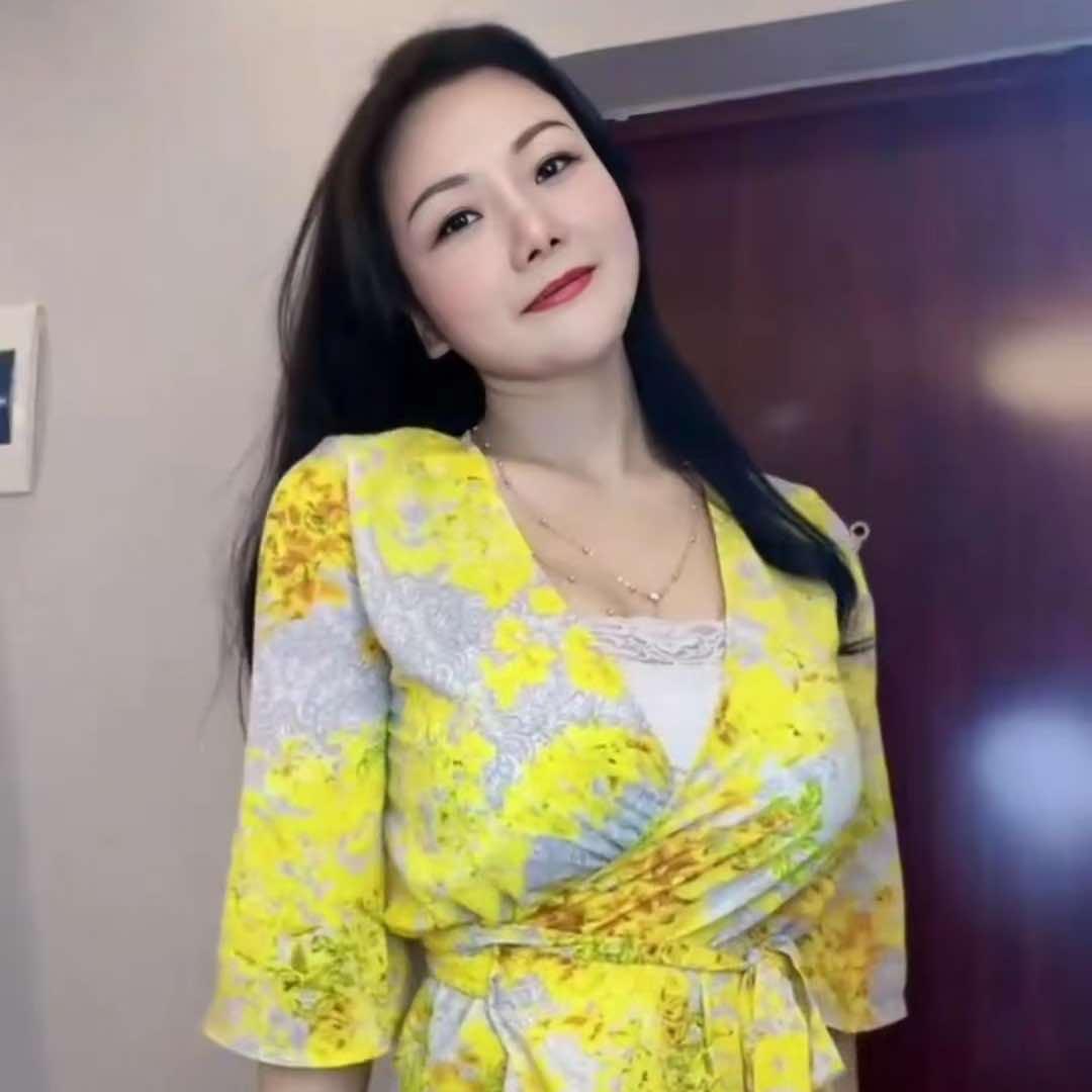 郑小英