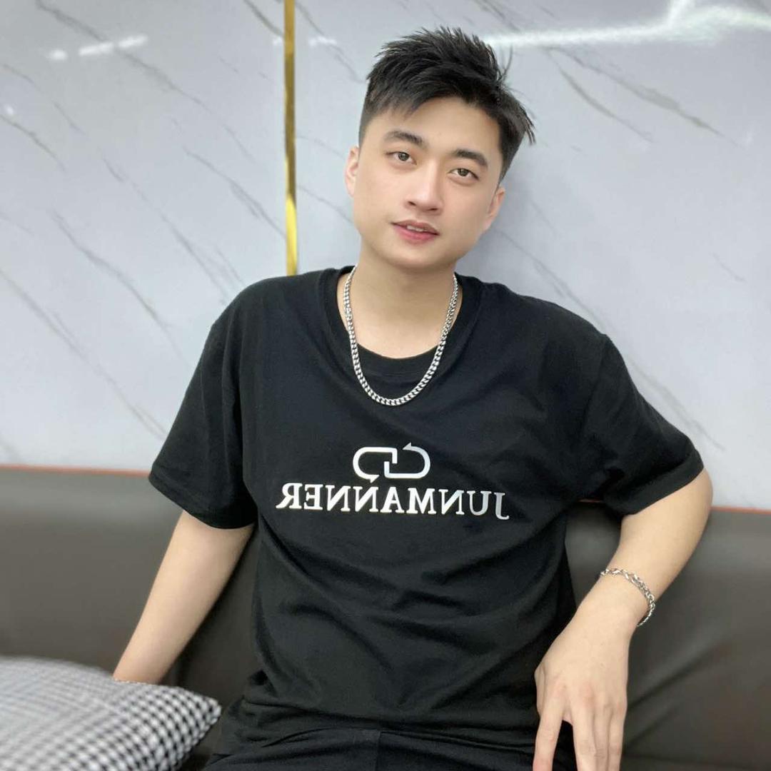 啊灿在广州专注减龄发型
