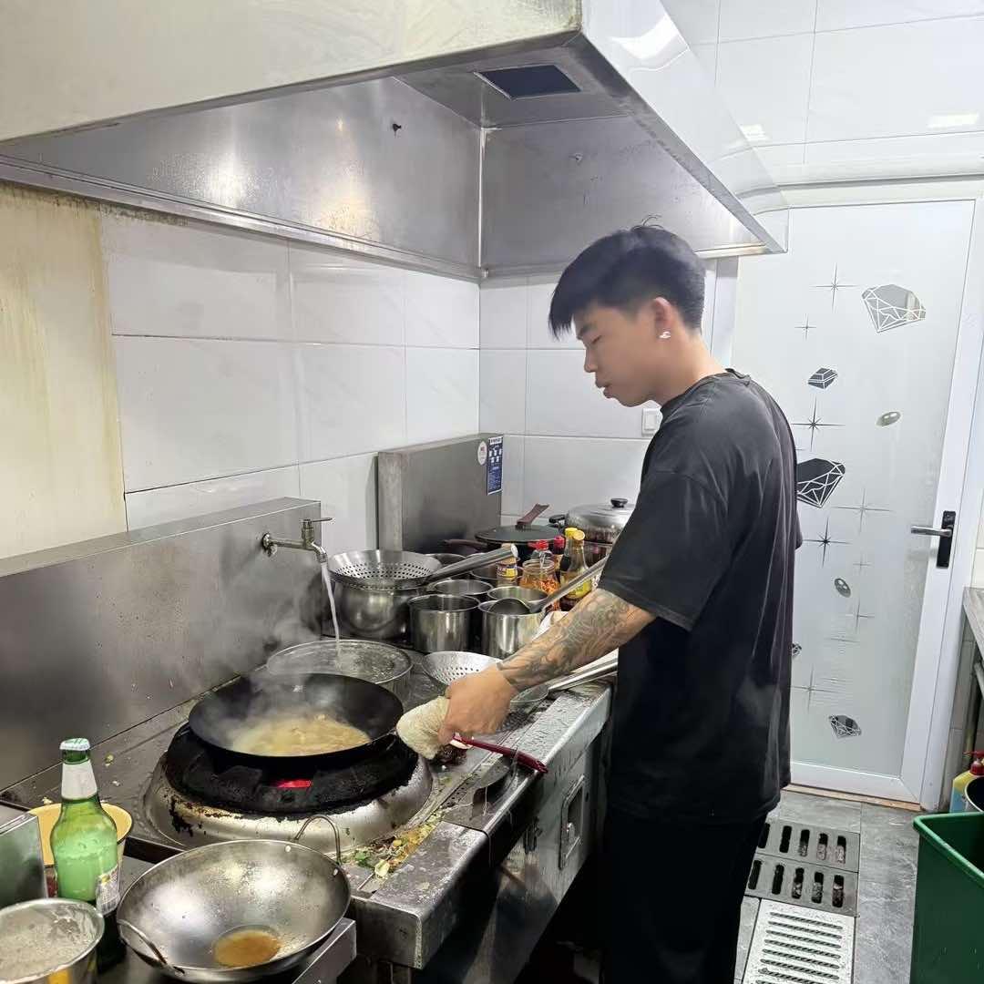 老六烧烤(遂昌店)