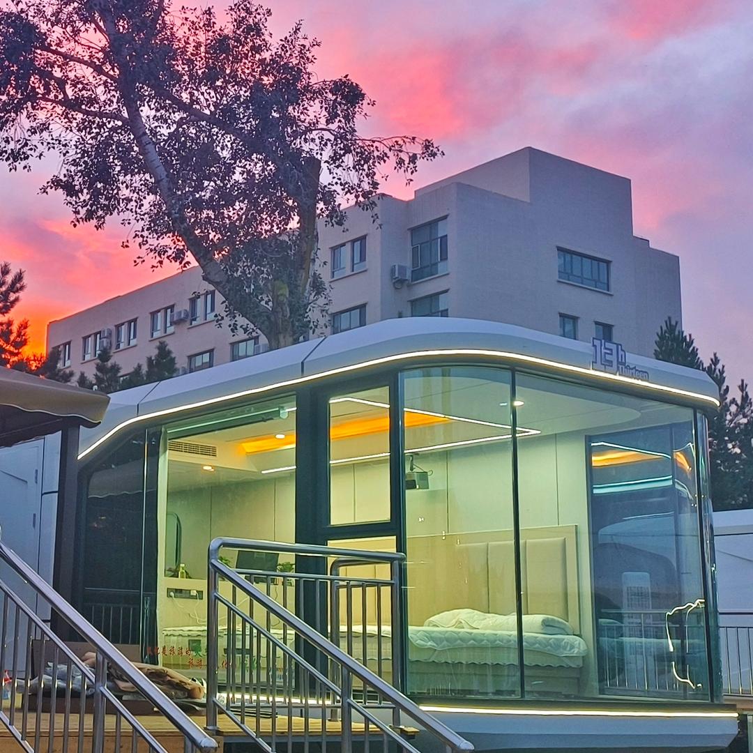 北屯太空舱营地酒店
