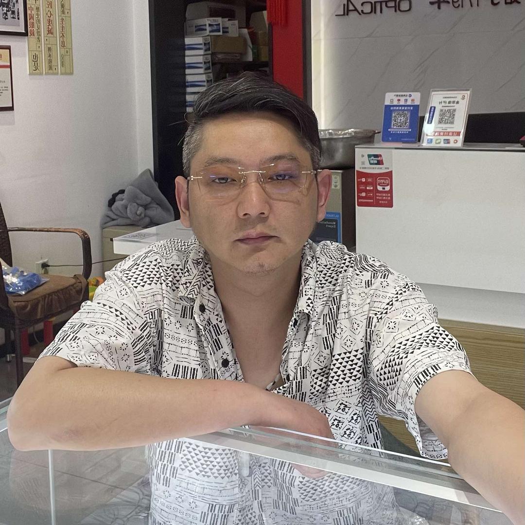 无为市吴良材眼镜