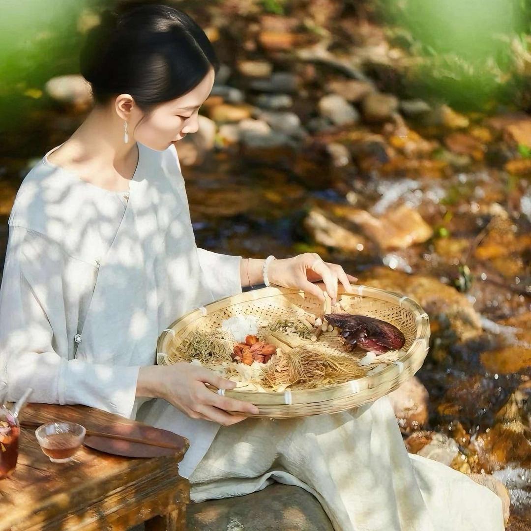 青黛拾香众邦澜抒