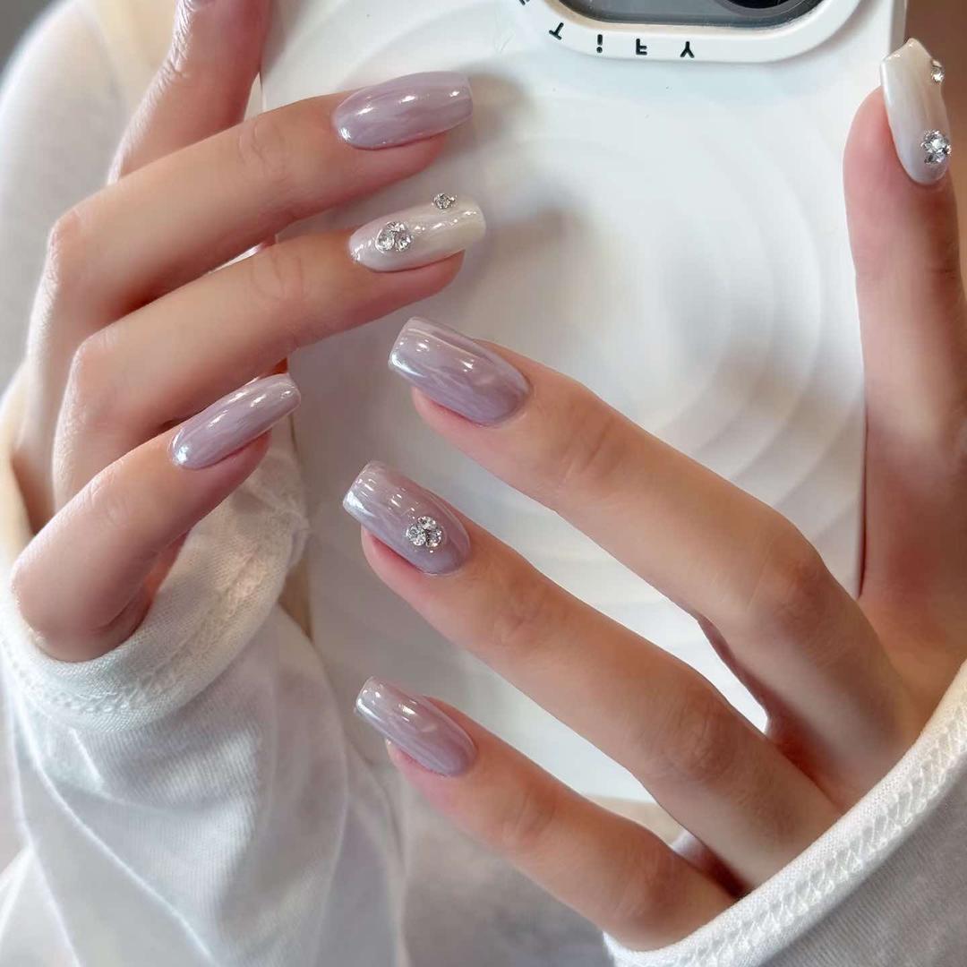 纤羽纤指美甲美睫