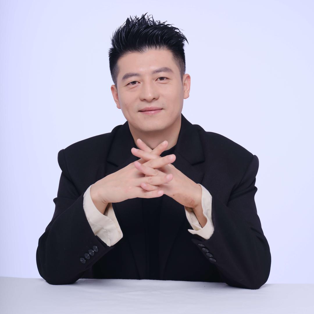 贵阳装修找易凡-凡清