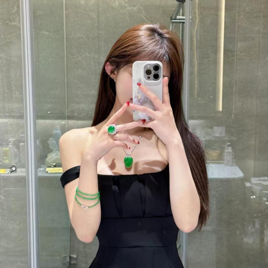 立俞悠y