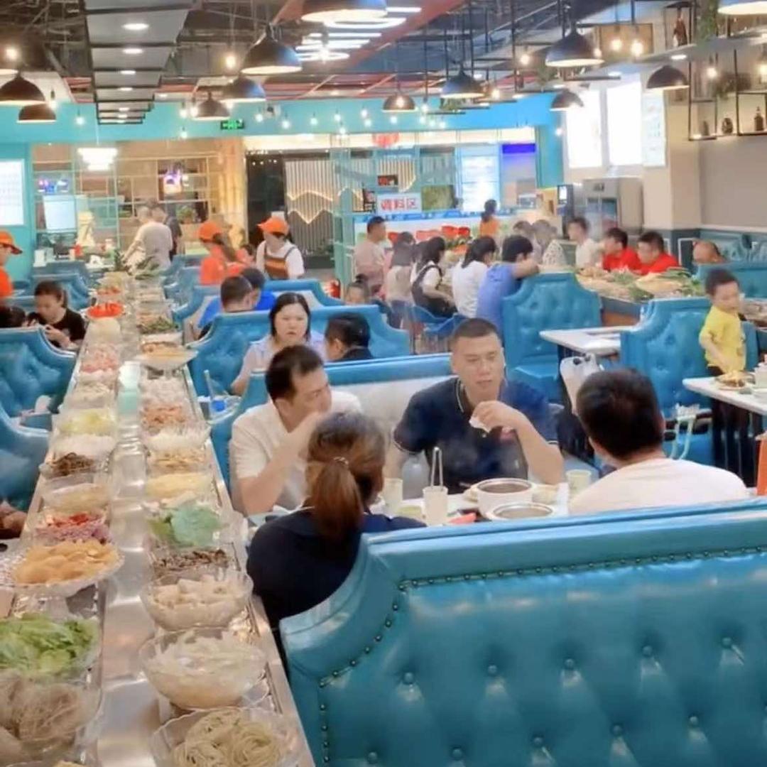 亿锅汇火锅店