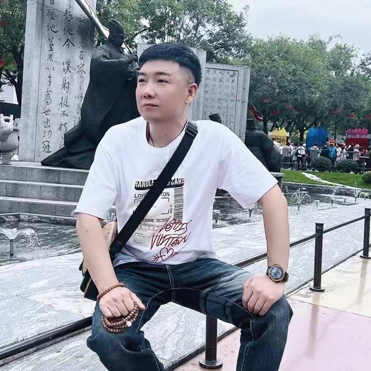 佰金娱乐大伟哥