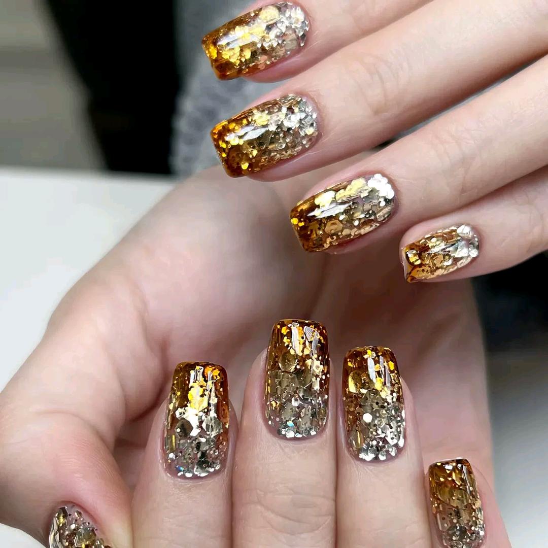 言恩美学美甲美睫化妆官方号