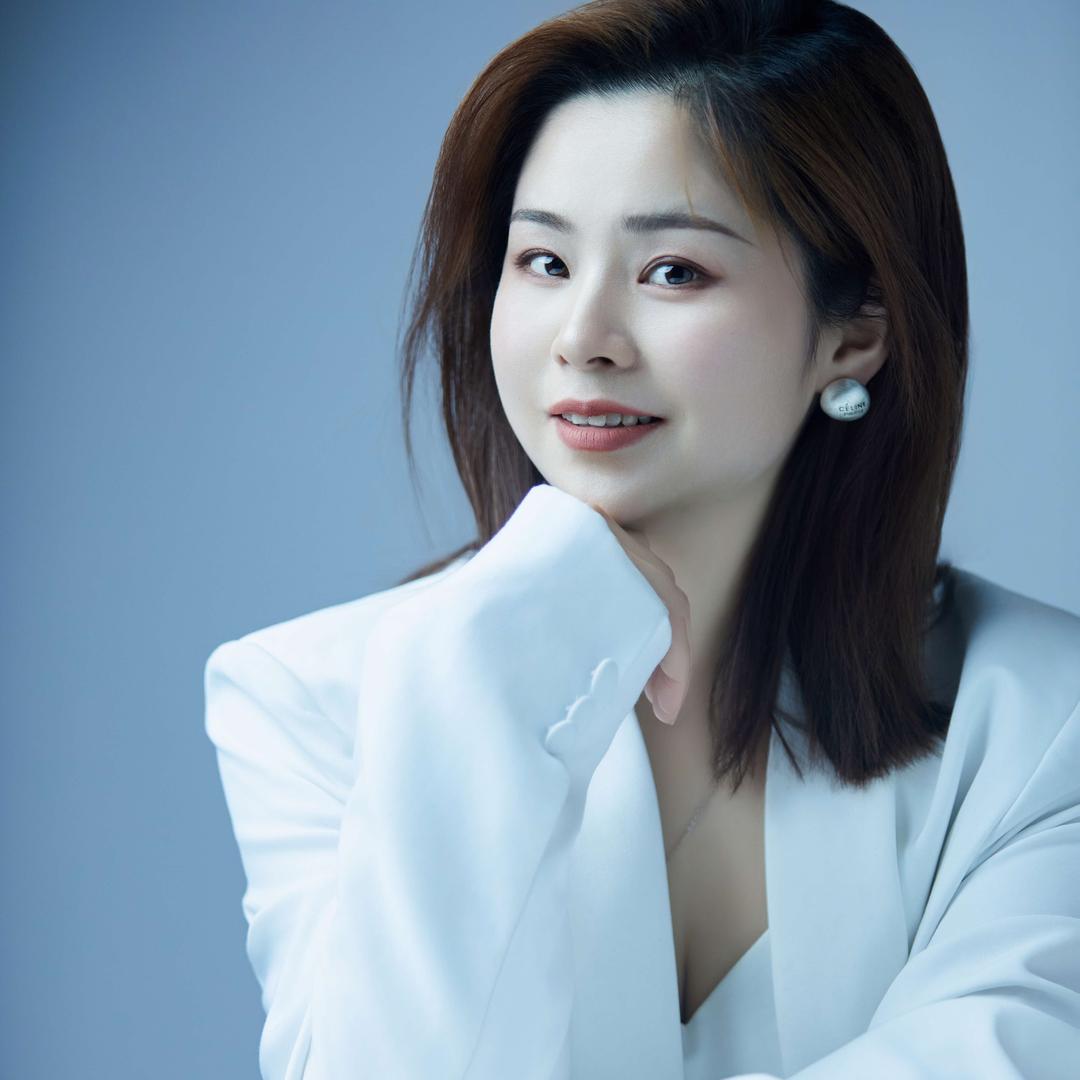 醴陵市伊莎贝尔婚纱影楼