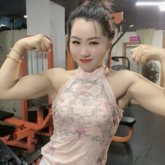 爱健身的老板娘（美尚一店）
