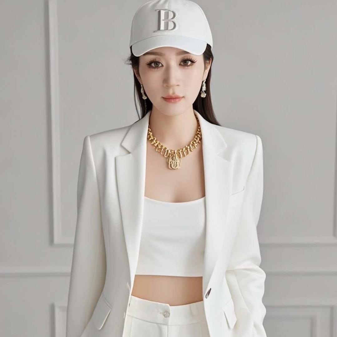 蕾蕾美甲美睫半永久