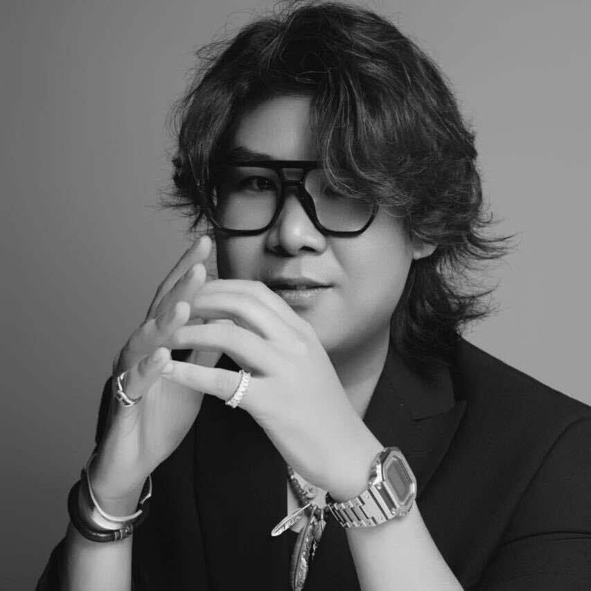 洛阳圆圈发型设计阿杰工作室