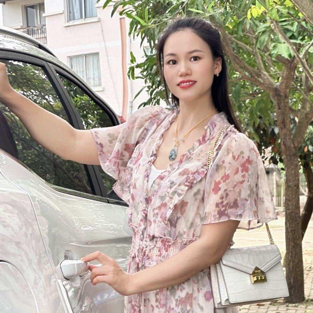 南宁市青秀区夕诗美容工作室