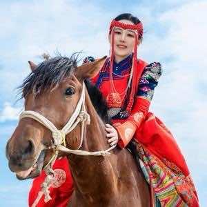 满洲里神话旅拍写真馆