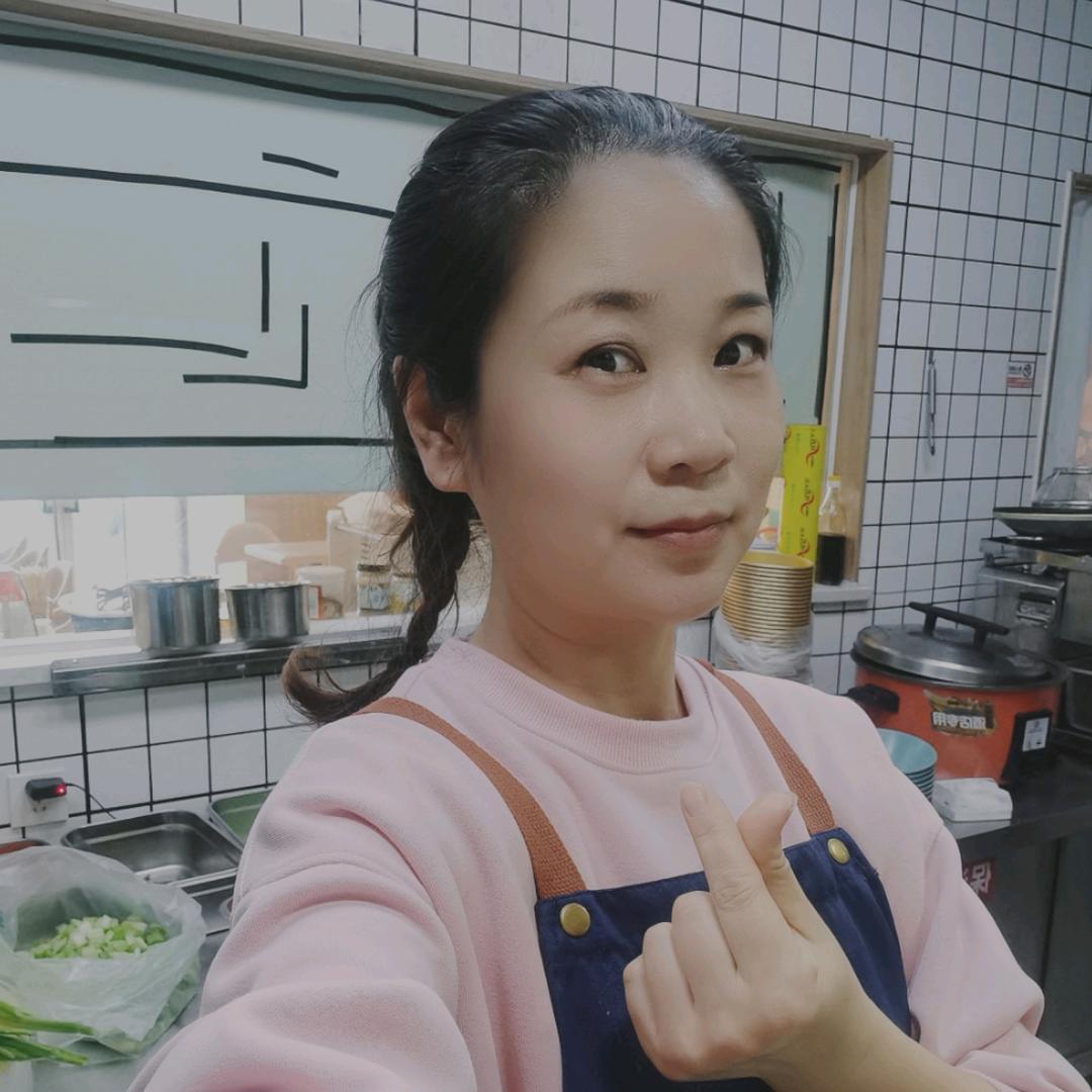 克拉玛依王小朵拌米粉