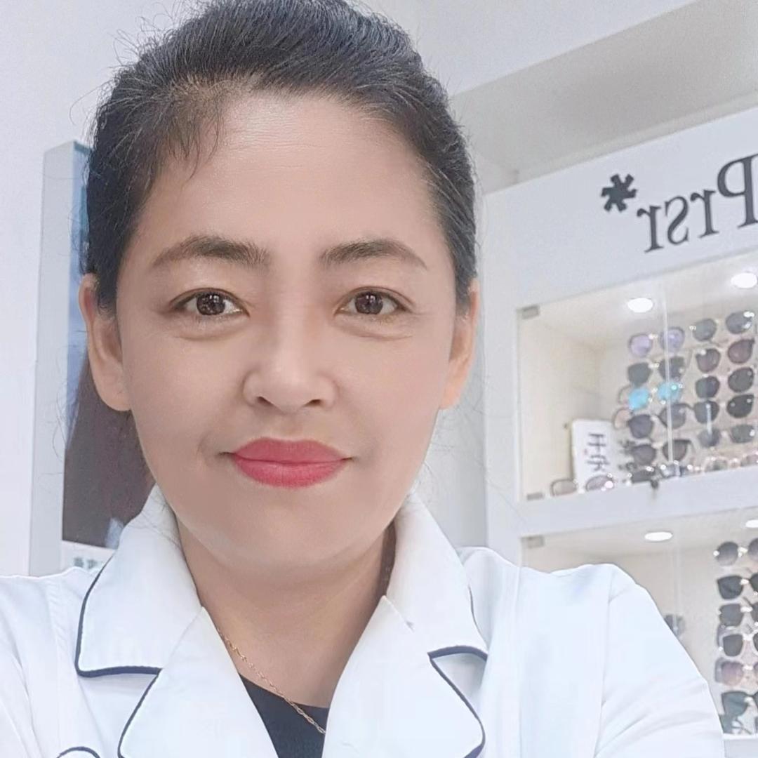哈尔滨视光师彭姐