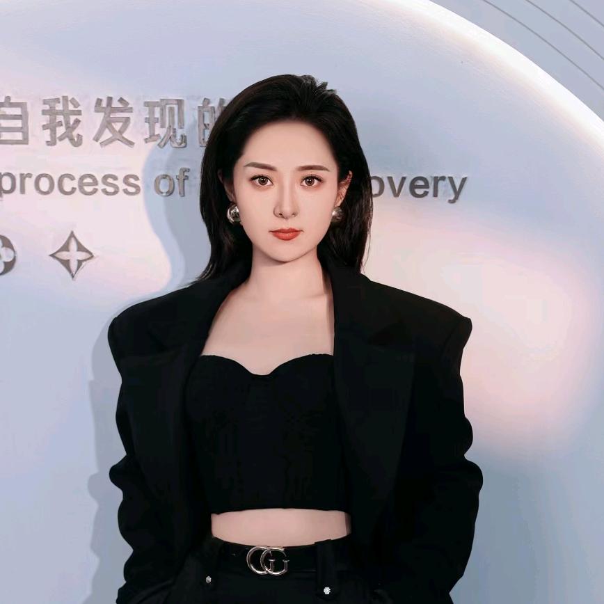 U蔓普拉提创始人.一伊