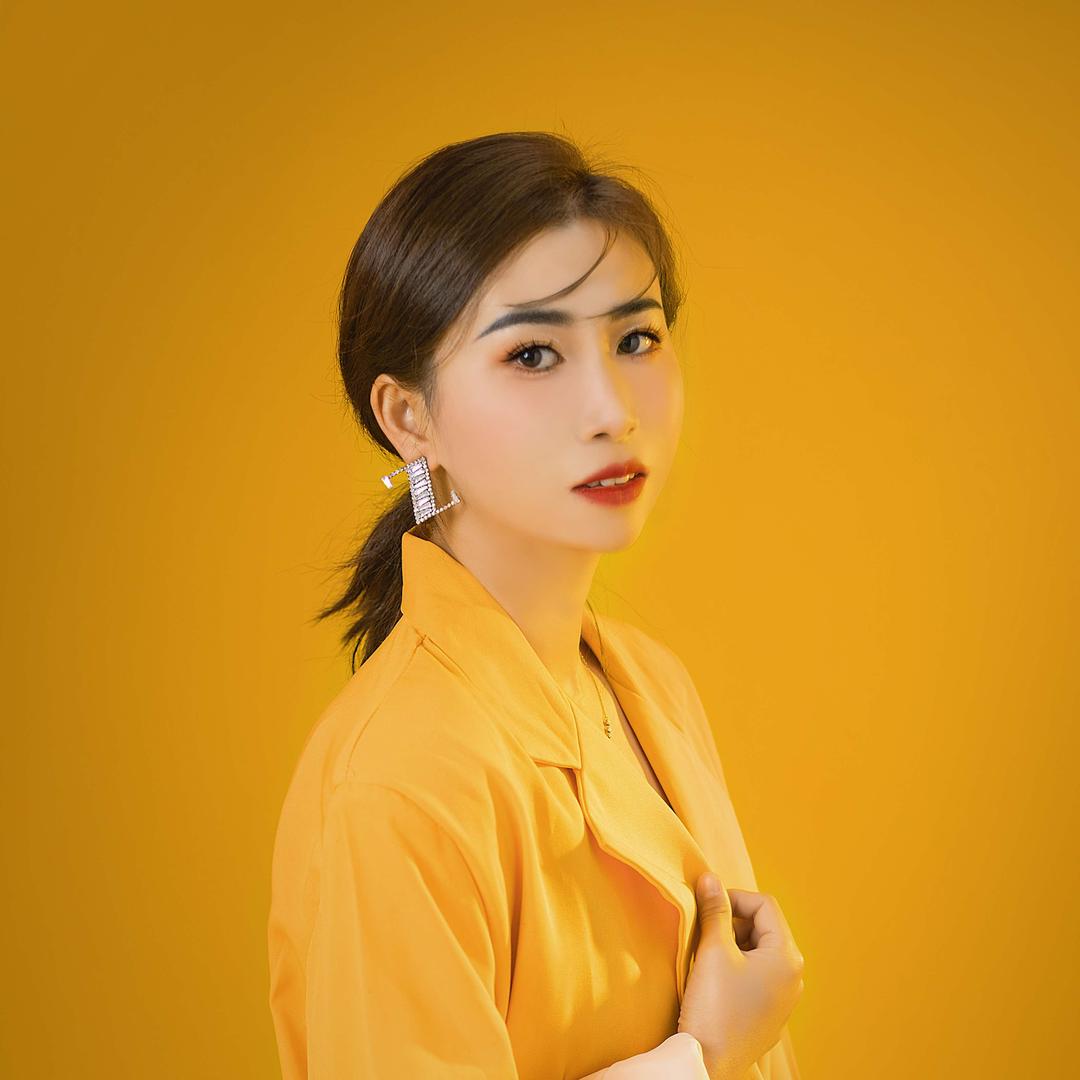 美业安茜