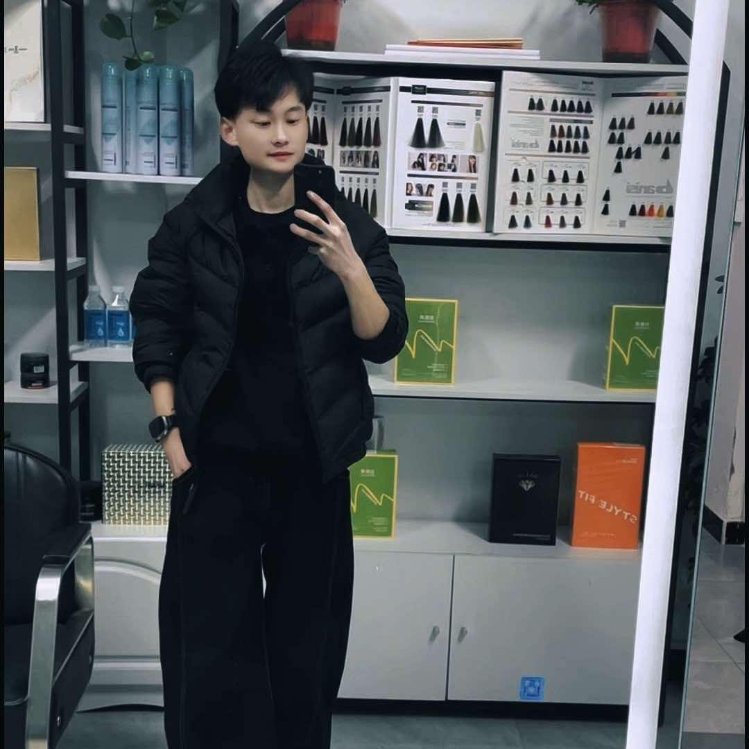 浚县维斯美容美发店