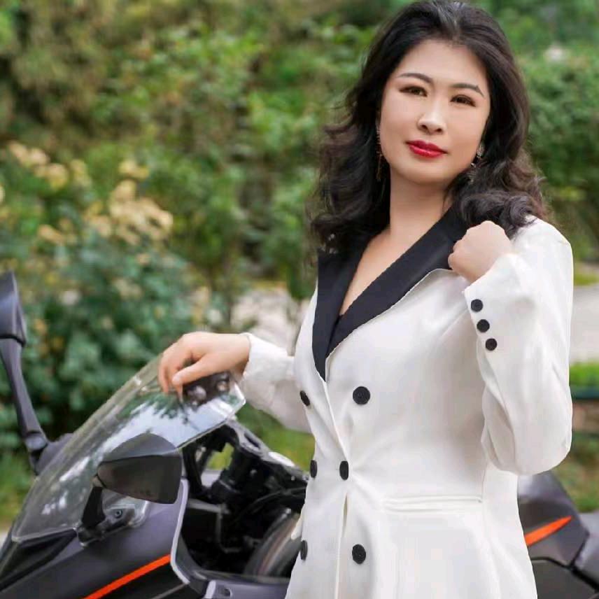 （朵美）临汾百悦做美业的朵美