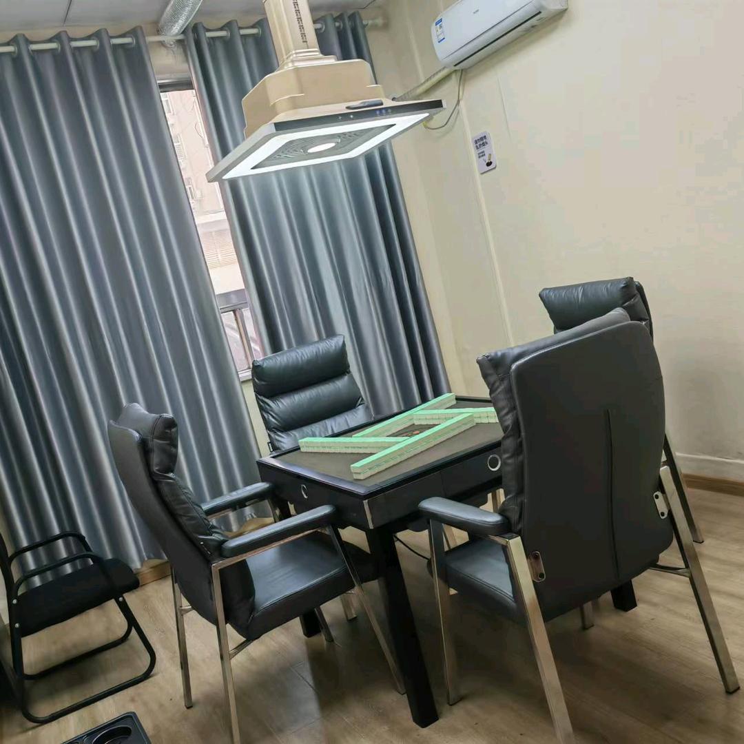 胡了棋牌室娱乐馆