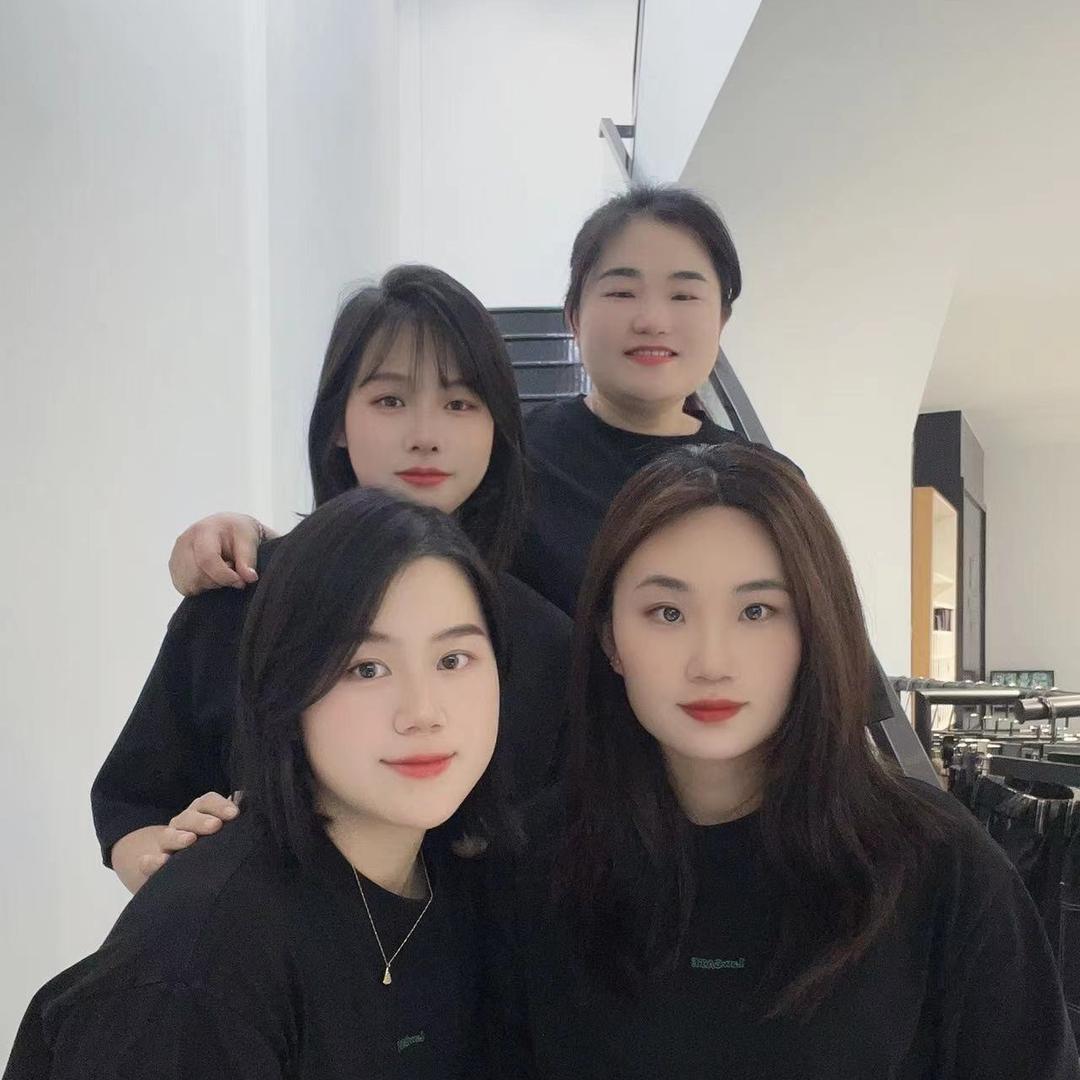 洛门男装(棉湖店)-小洛