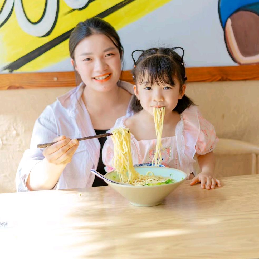 西台重庆鲜面铺语妈