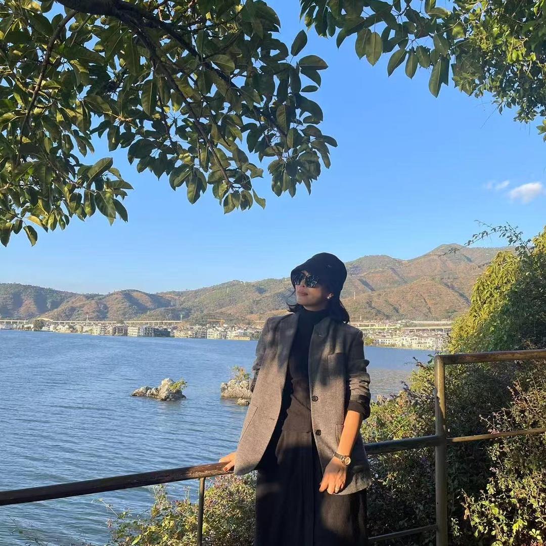 汕头悠悠阁服饰