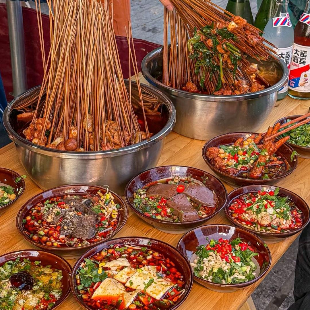 串酒堂成都冷热锅串串精酿酒馆