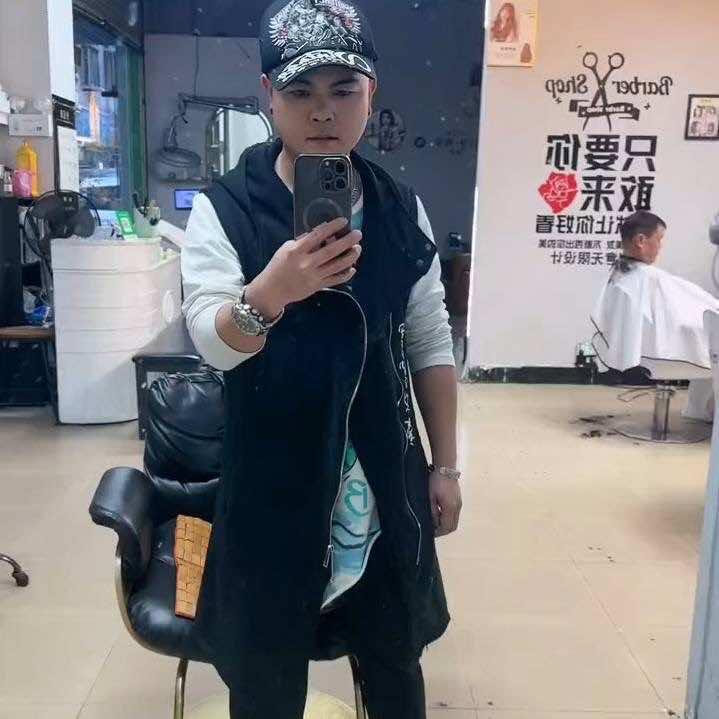 谢岗转角男士发型定制 barbersho