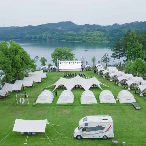 赤马湖畔营地