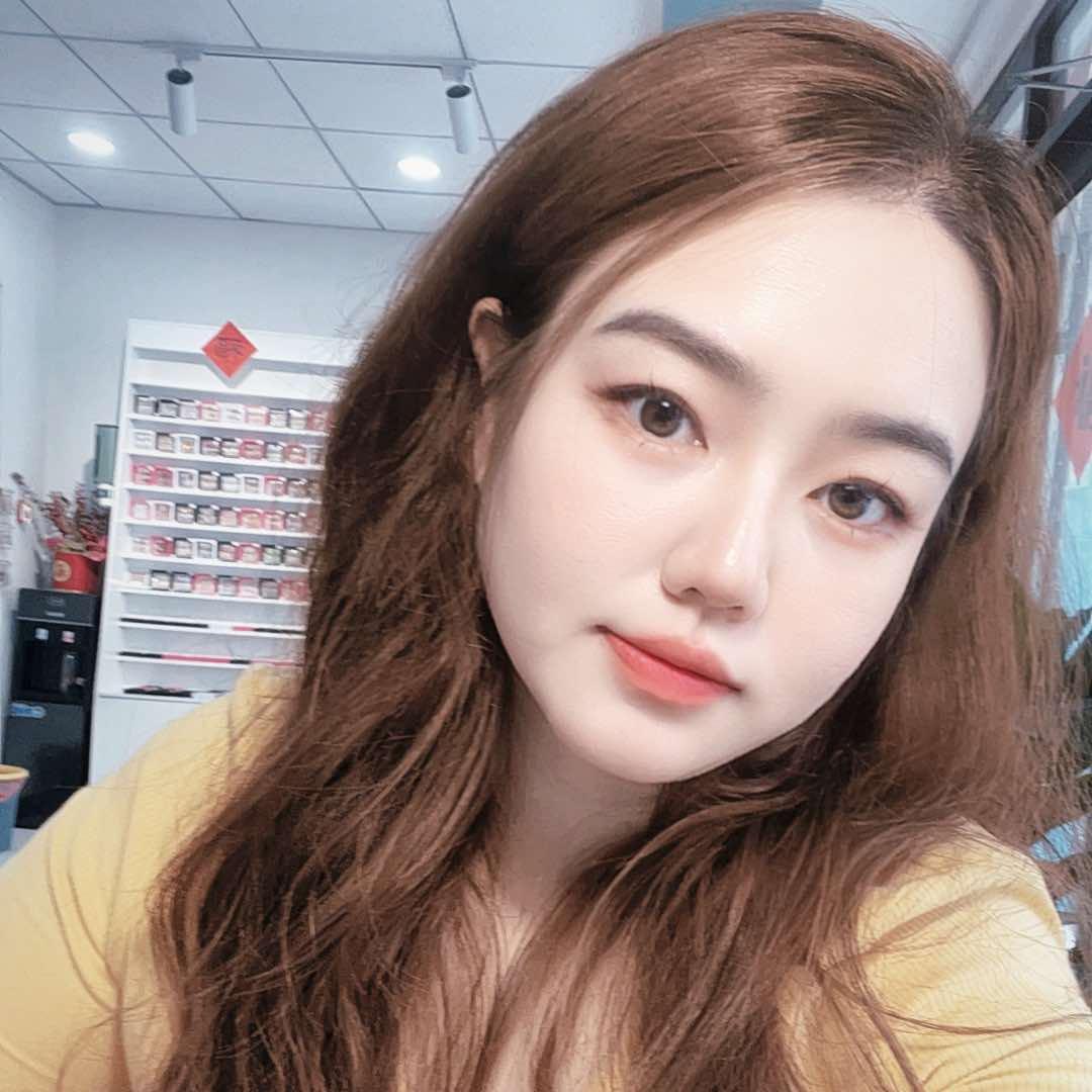 思雨美业·轻奢美甲美睫官方号